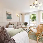 Apartman Larina *